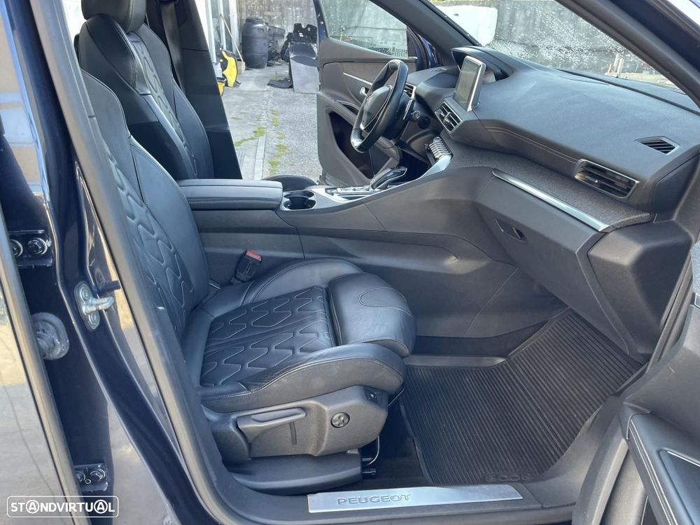 Peugeot 5008 1.5 BlueHDi GT Line EAT8 - 23