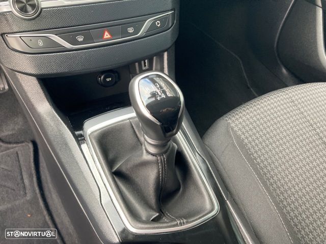 Peugeot 308 1.5 BlueHDi Active Pack - 23