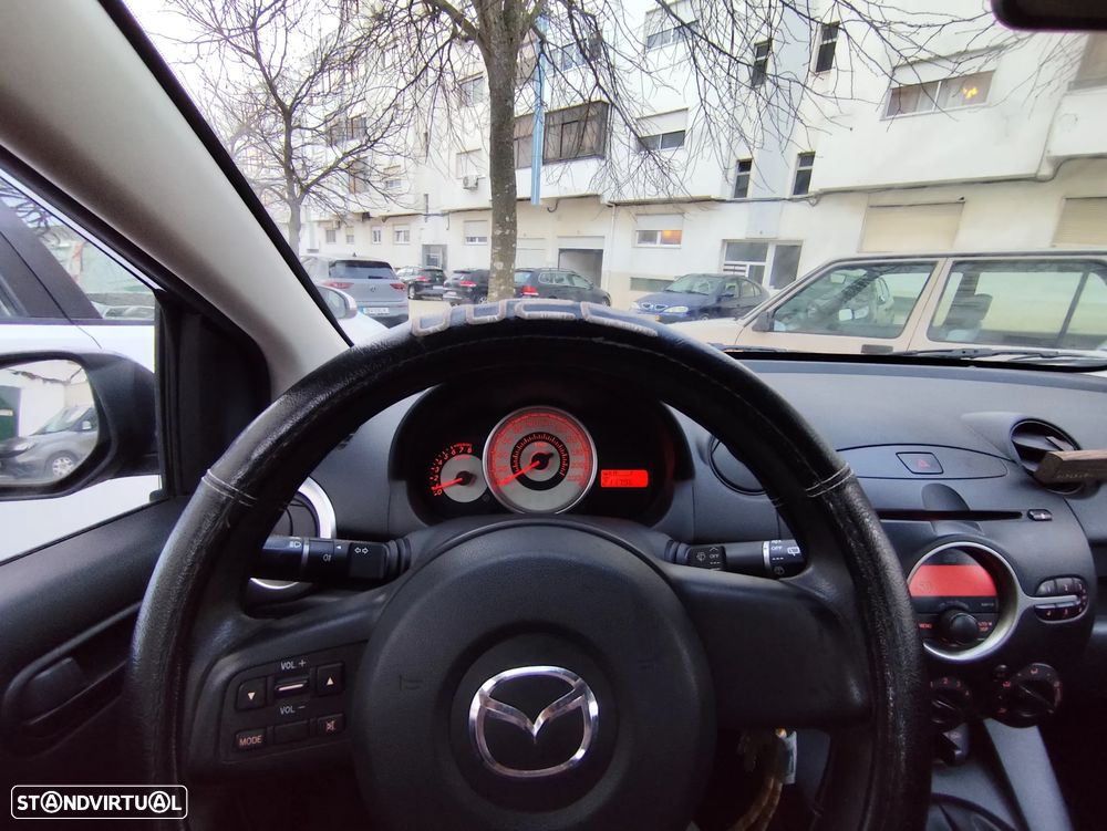 Mazda 2 1.3 MZR Comfort - 17