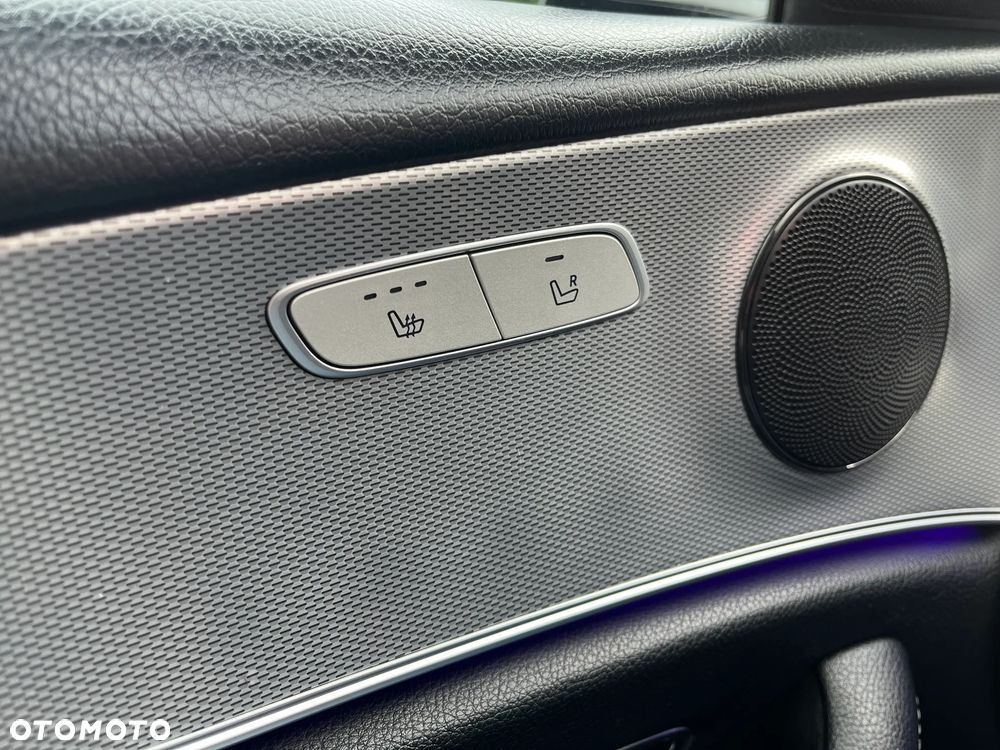 Mercedes-Benz Klasa E 200 9G-TRONIC Avantgarde - 23