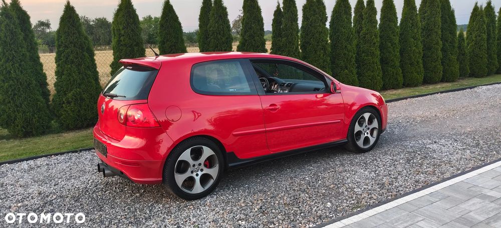 Volkswagen Golf - 9