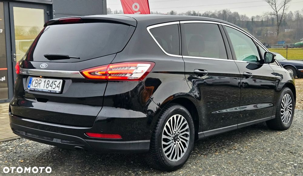 Ford S-Max - 18