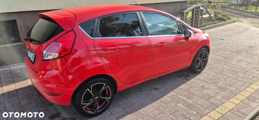 Ford Fiesta 1.0 EcoBoost STart-Stop Titanium - 6