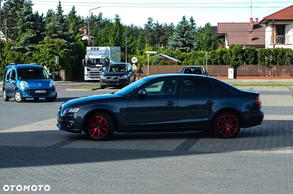 Audi A4 Limousine 1.8 TFSI Attraction - 9