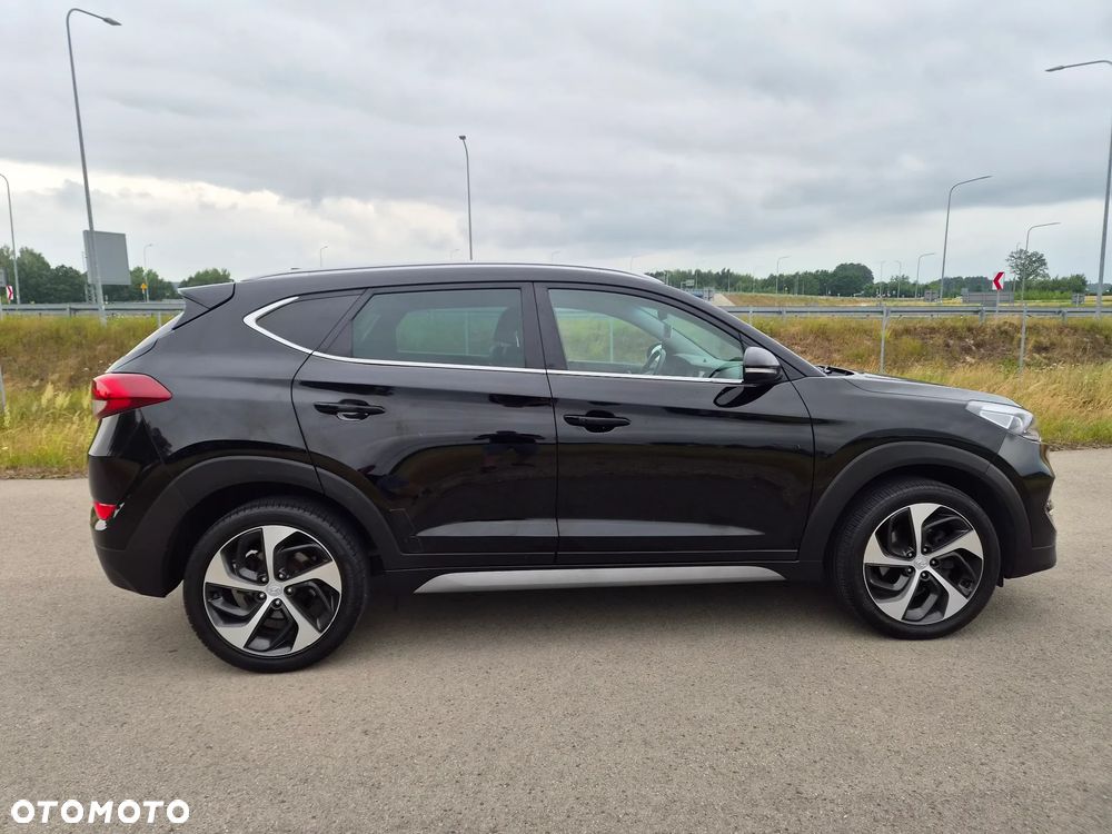 Hyundai Tucson blue 1.7 CRDi 2WD Passion Plus - 8