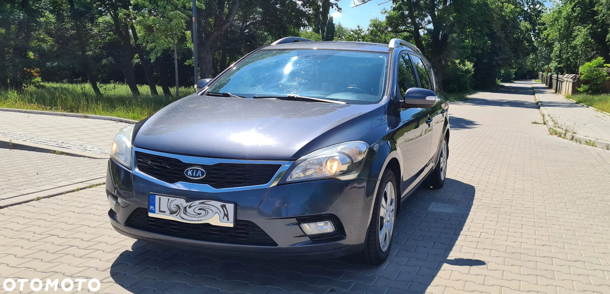 Kia Ceed Cee'd 1.6 Optimum + - 24