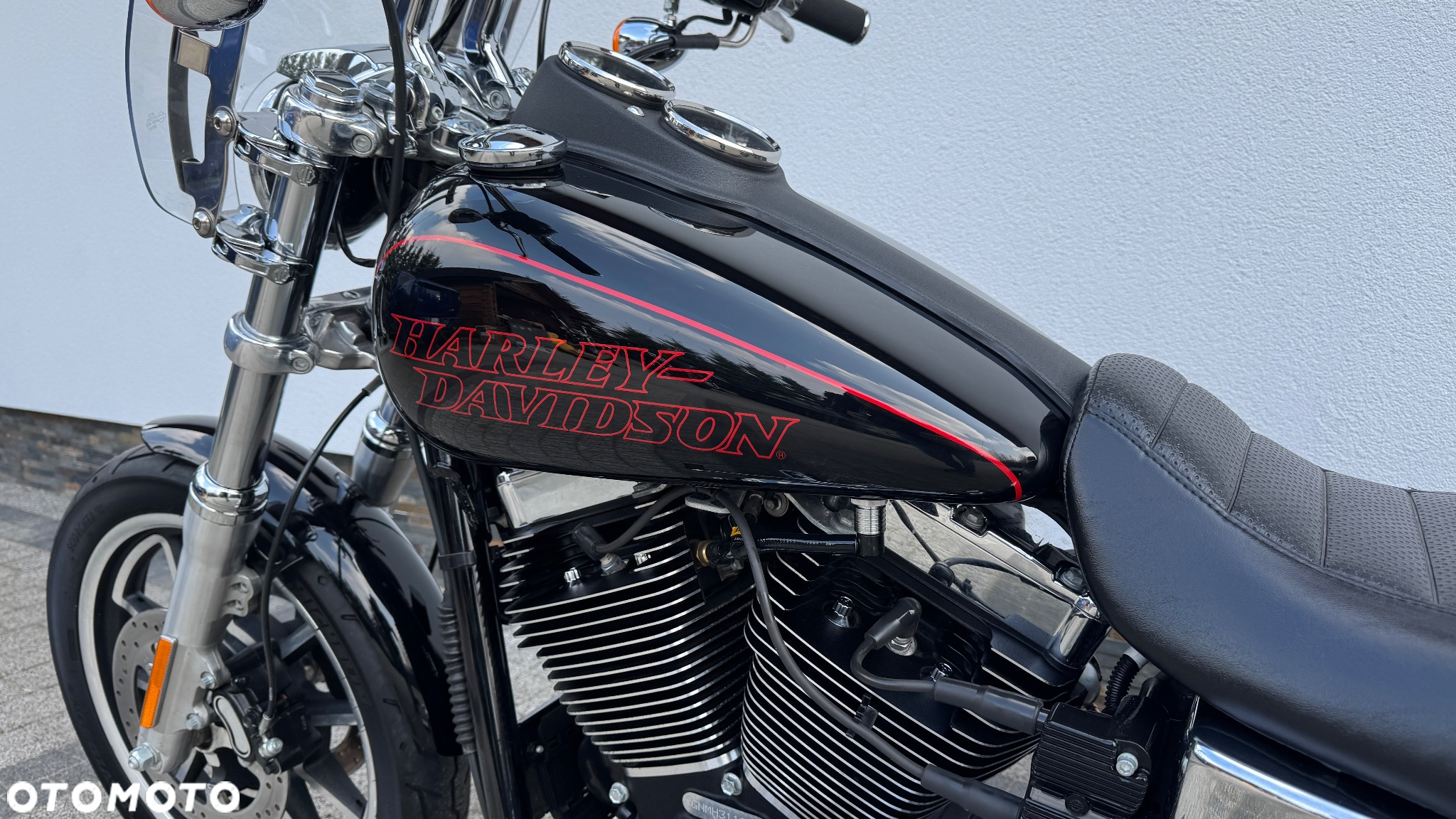 Harley-Davidson Dyna Low Rider - 16