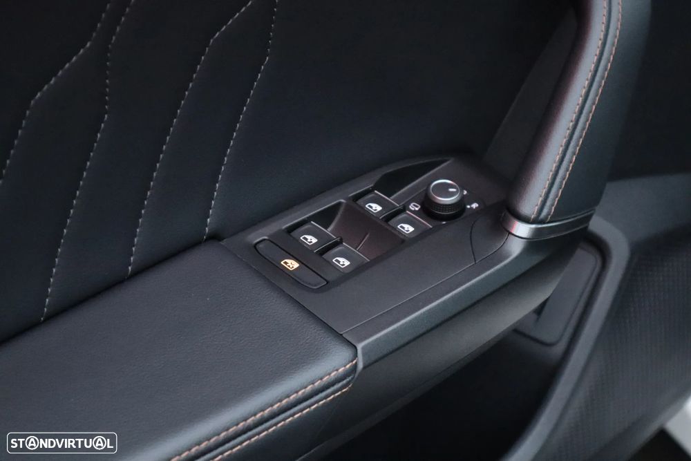 Cupra Formentor 1.4 e-Hybrid DSG Tribe Edition - 16