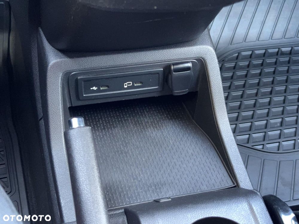 Mercedes-Benz citan . - 18