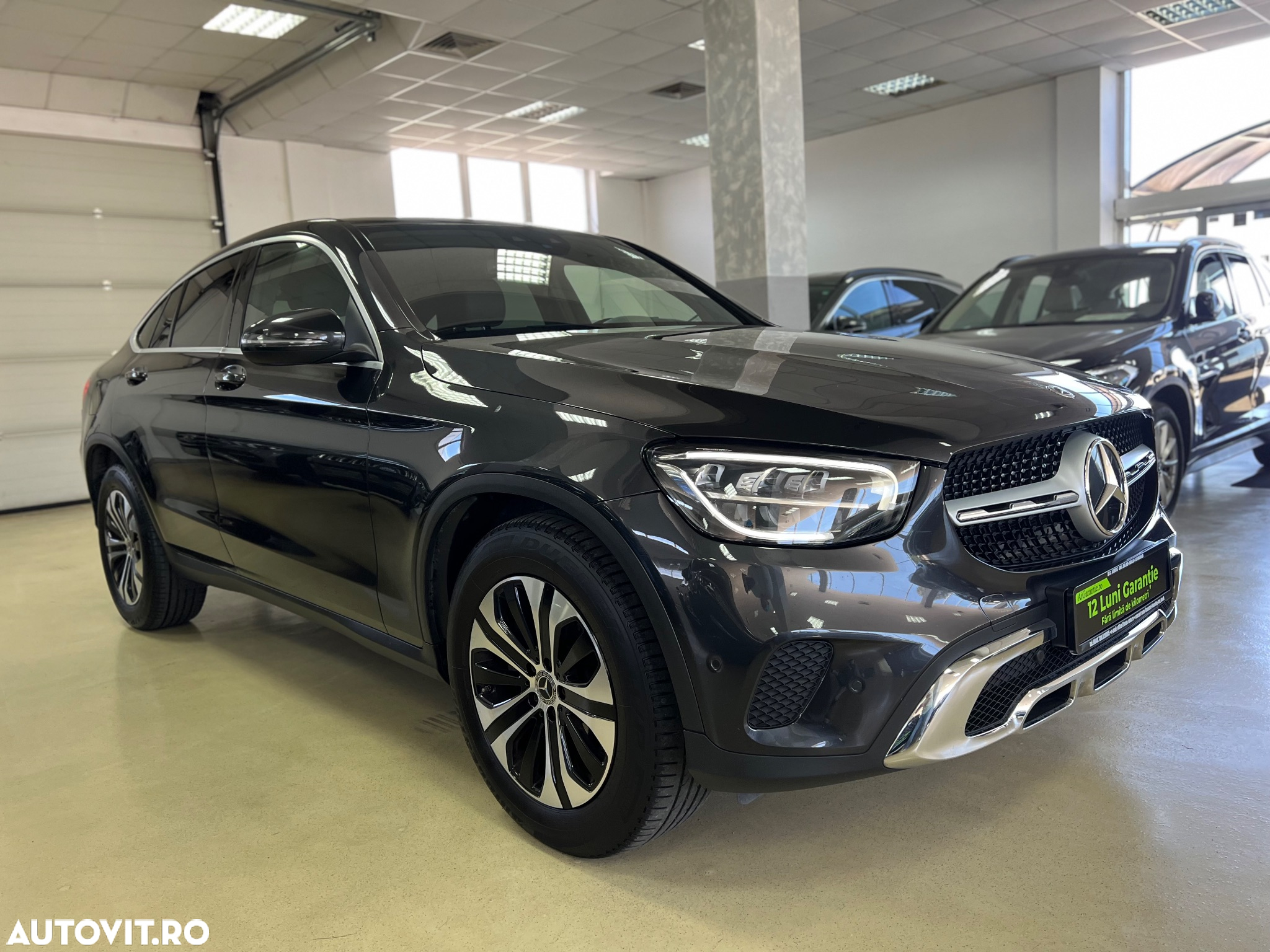 Mercedes-Benz GLC Coupe 200 d 4Matic 9G-TRONIC Exclusive - 3