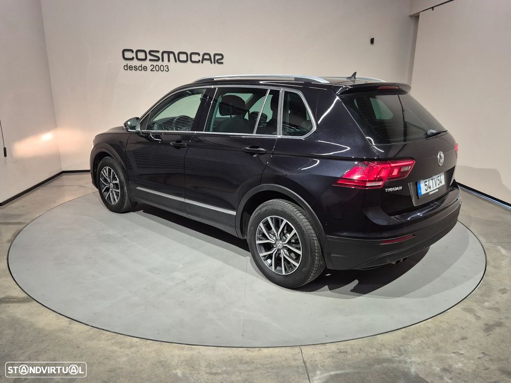 VW Tiguan 1.6 TDI Confortline - 8