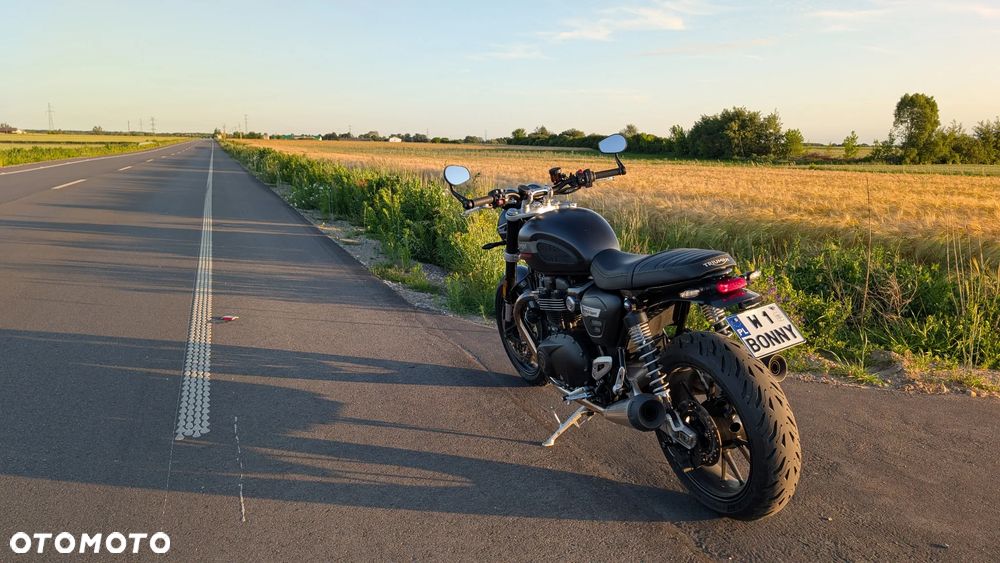 Triumph Speed Twin - 9