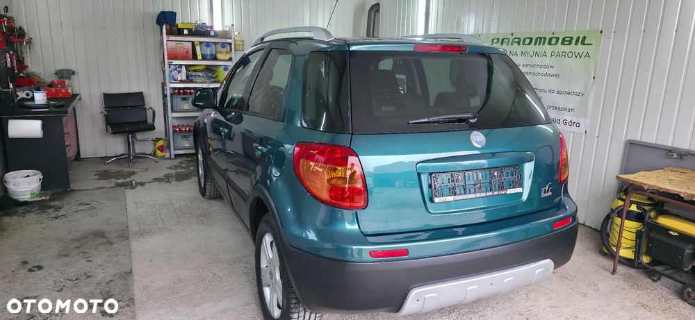 Fiat Sedici - 9