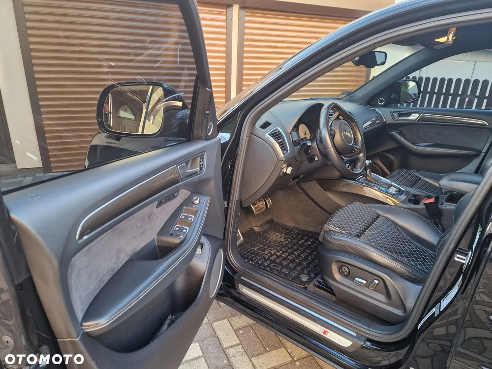 Audi SQ5 - 5