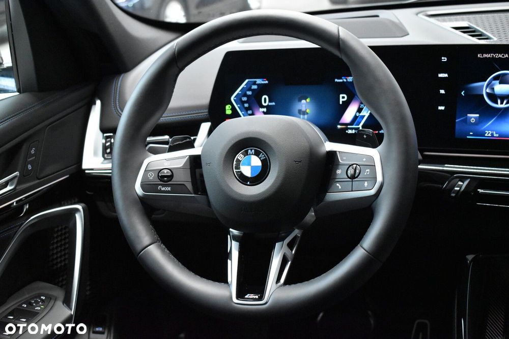 BMW X1 - 13