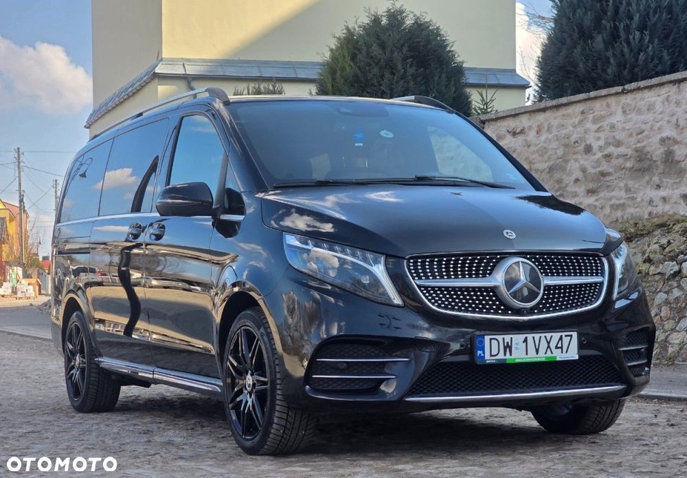 Mercedes-Benz Klasa V - 8