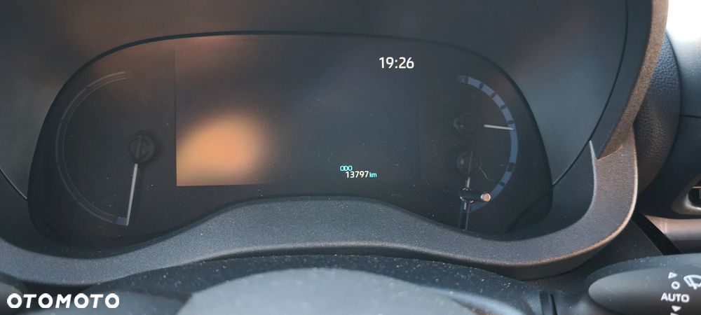 Toyota Yaris Cross Hybrid 1.5 Adventure - 19