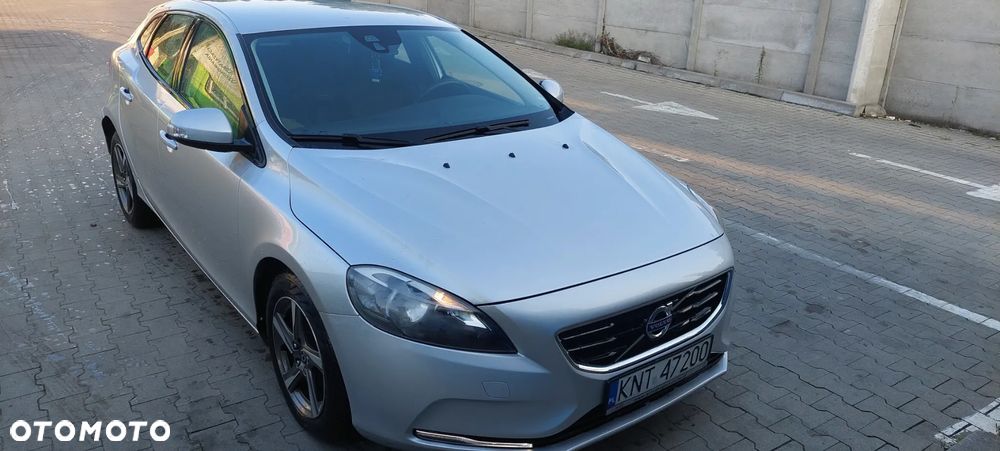Volvo V40 D2 - 2
