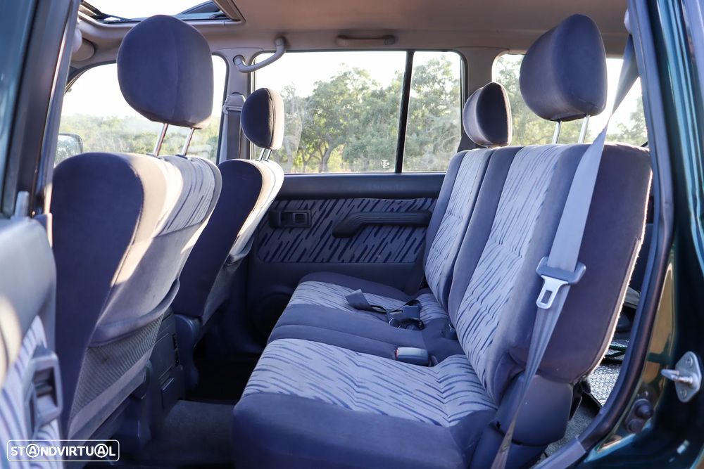 Toyota Land Cruiser - 25