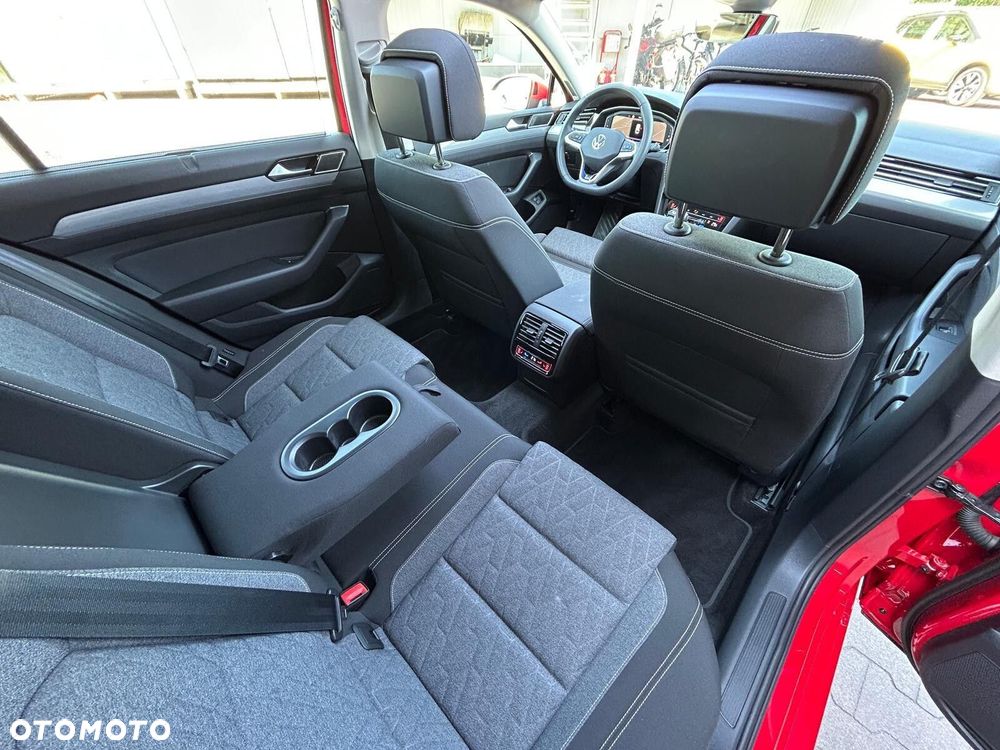 Volkswagen Passat Variant - 10