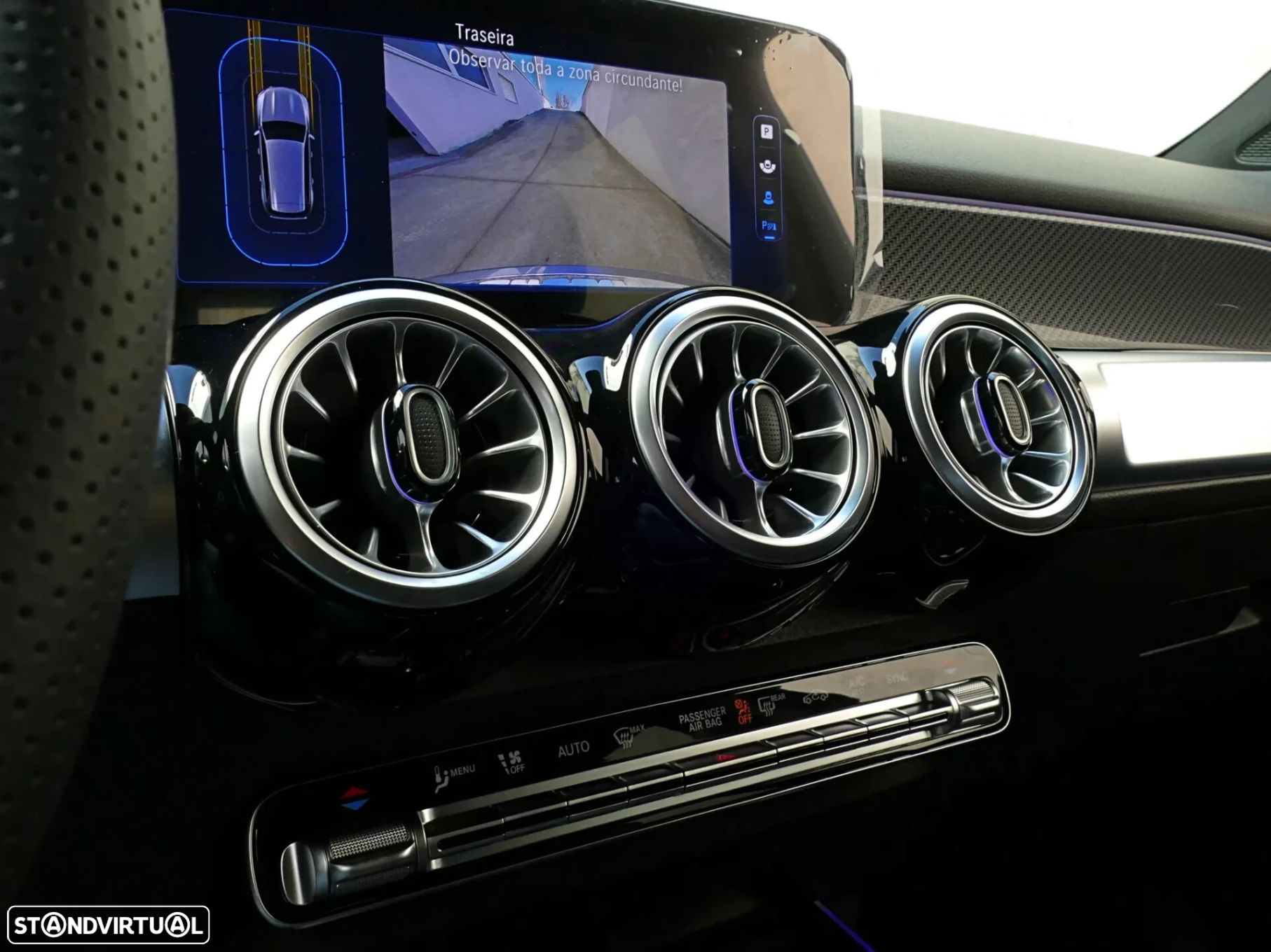 Mercedes-Benz GLB 180 d AMG Line - 19