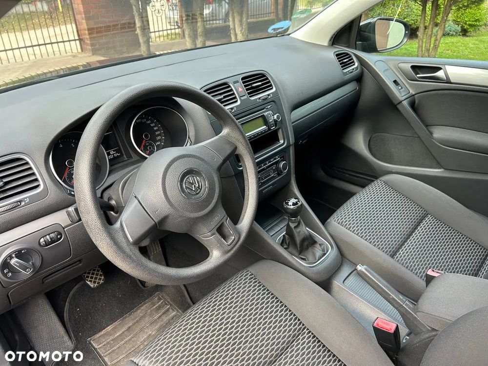 Volkswagen Golf - 15