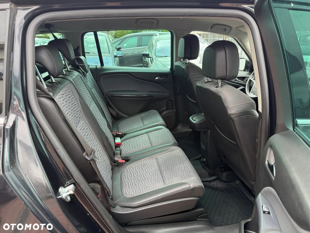 Opel Zafira Tourer 2.0 CDTI Active - 28