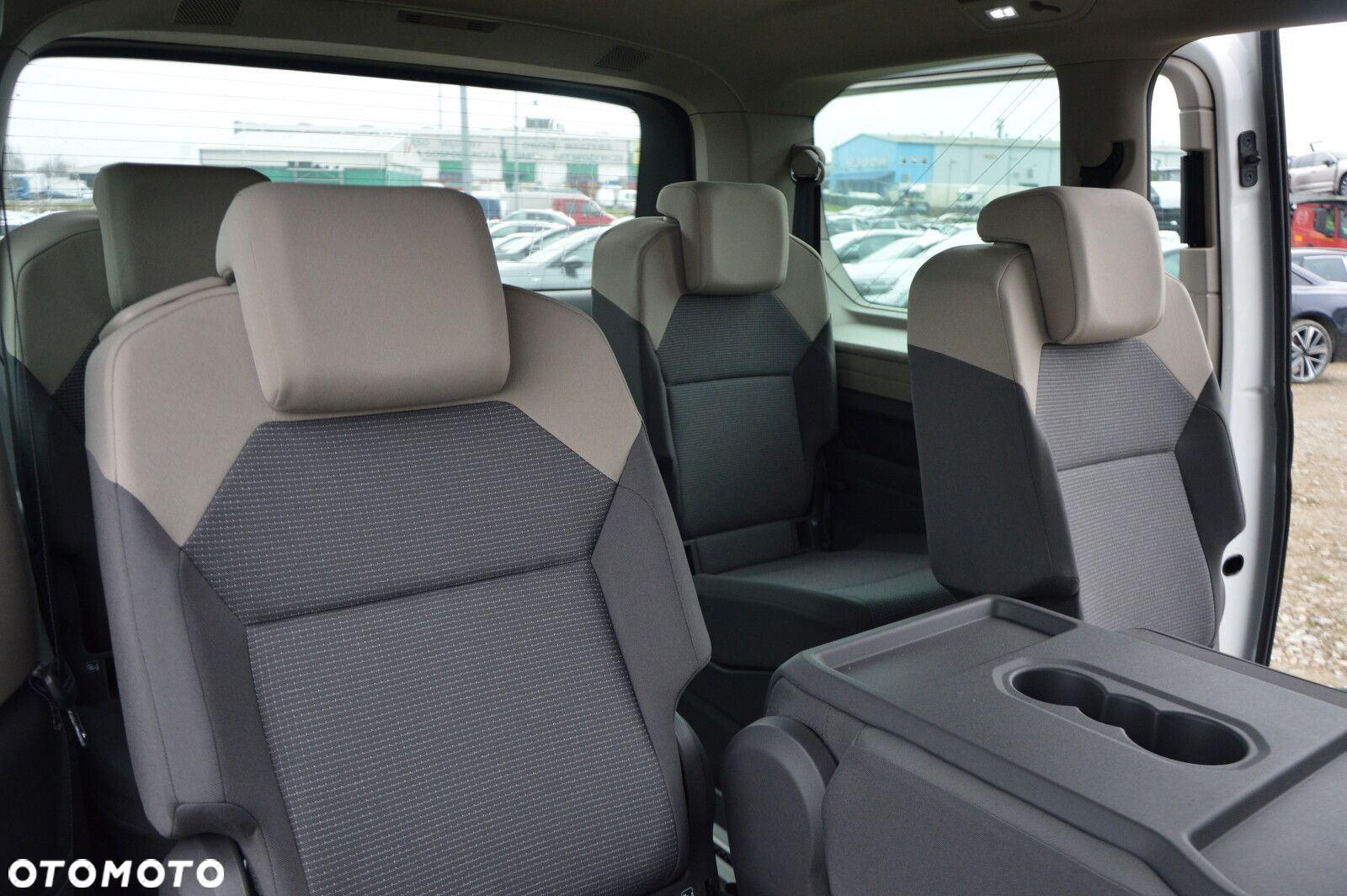 Volkswagen multivan L1 Multivan 2.0 TDI 110 kW DSG 7-G - 16