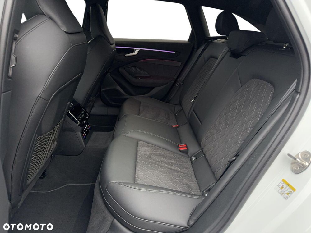 Audi A6 Avant - 12