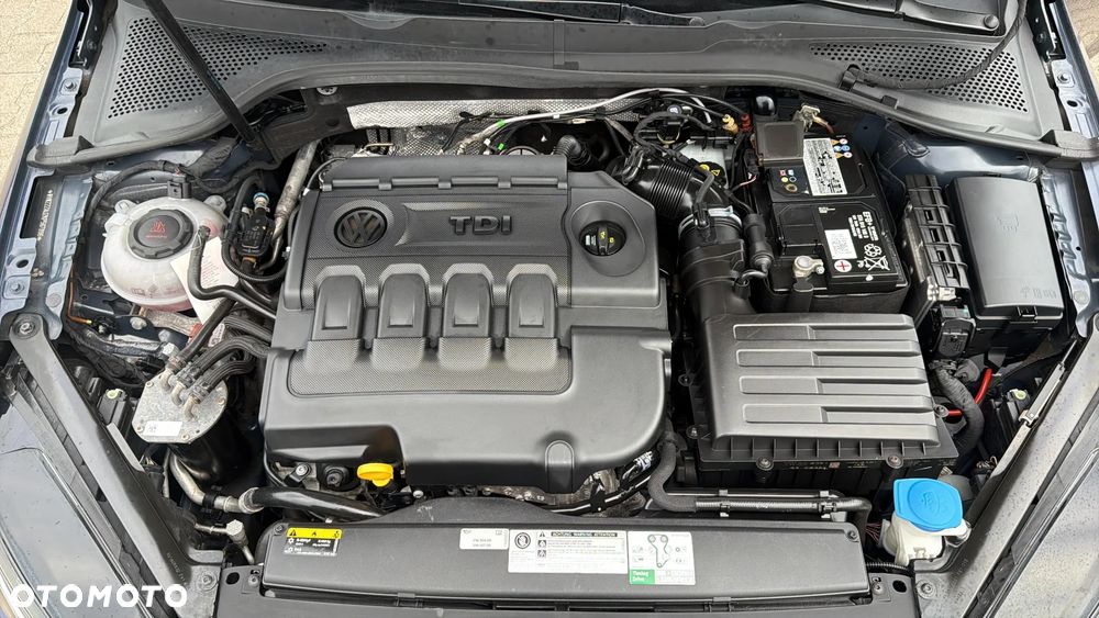 Volkswagen Golf 2.0 TDI SCR 4Motion DSG Comfortline - 20