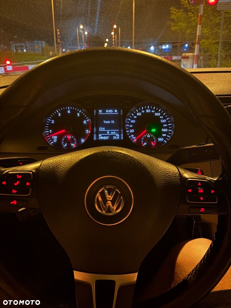 Volkswagen Passat CC 2.0 TSI DSG - 13