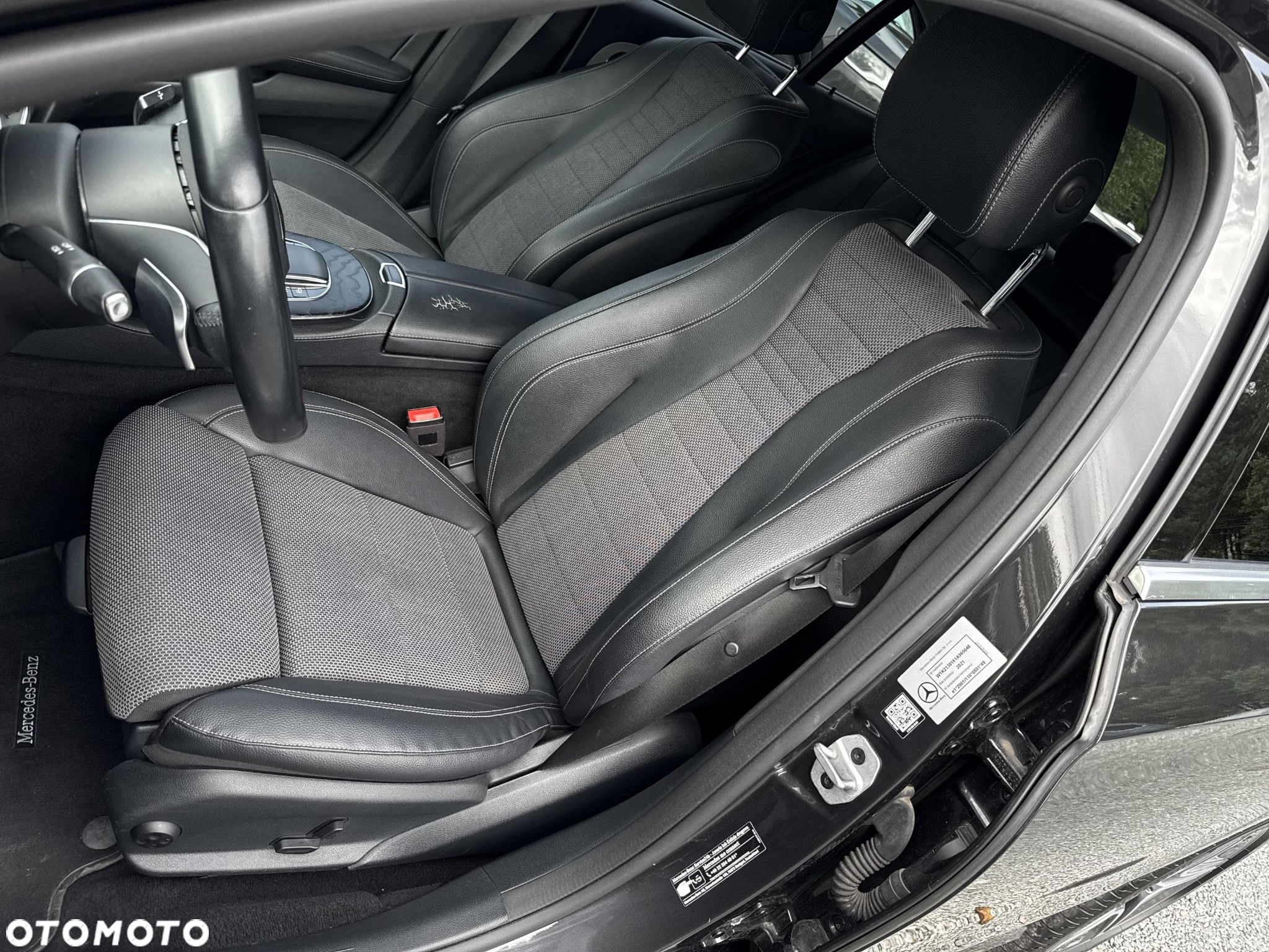 Mercedes-Benz Klasa E 220 d AMG/Avantgarde - 10