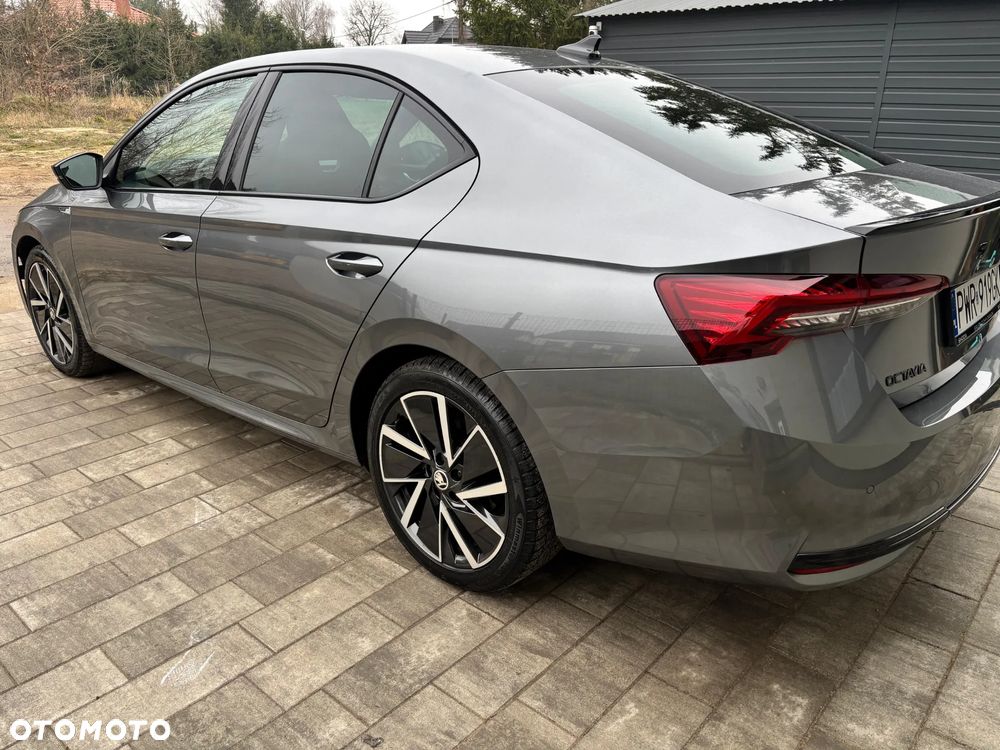 Skoda Octavia 1.5 TSI mHEV Sportline DSG - 10