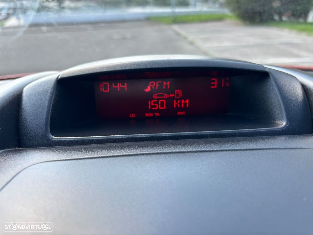 Peugeot Partner 1.6 HDI 90cv - LONGA - 2 PORTAS LATERAIS - 30