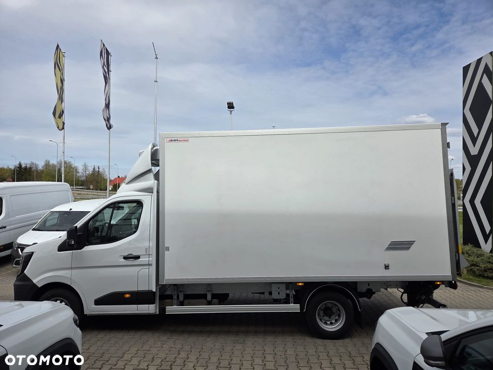 Renault Nowy Master Chłodnia z Windą DBL, Bliźniak 3,5dmc - 7