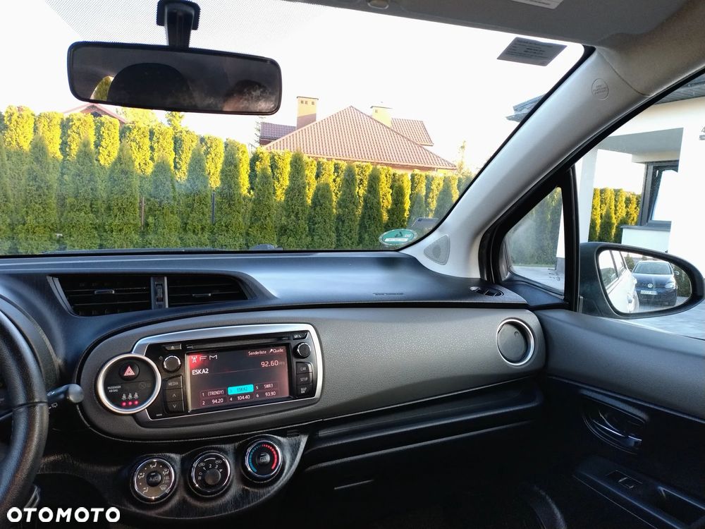 Toyota Yaris 1.0 VVT-i Launch Edition - 14