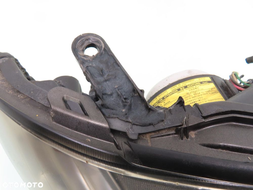 LAMPA PRAWA PRZEDNIA SUBARU OUTBACK III LIFT - 10