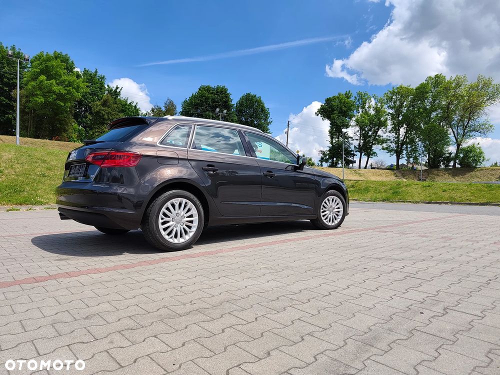 Audi A3 Sportback - 9
