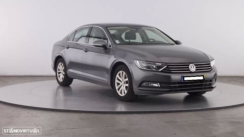 VW Passat 1.6 TDI Highline - 1
