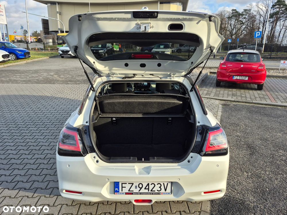 Suzuki Swift 1.2 Dualjet SHVS Elegance CVT - 22