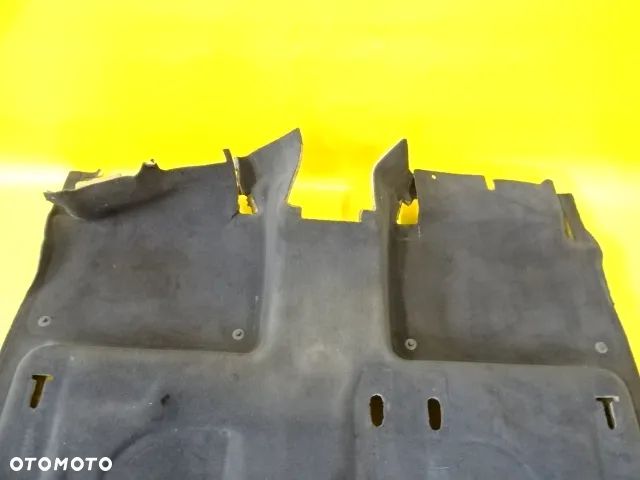 DYWAN WYKŁADZINA PODŁOGA TYŁ AUDI Q7 4L NR201 - 5