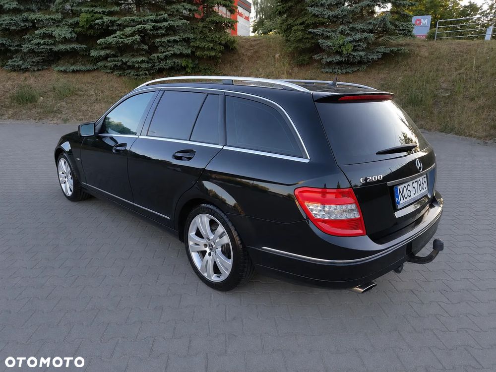 Mercedes-Benz Klasa C 200 (BlueEFFICIENCY) 7G-TRONIC Avantgarde - 3