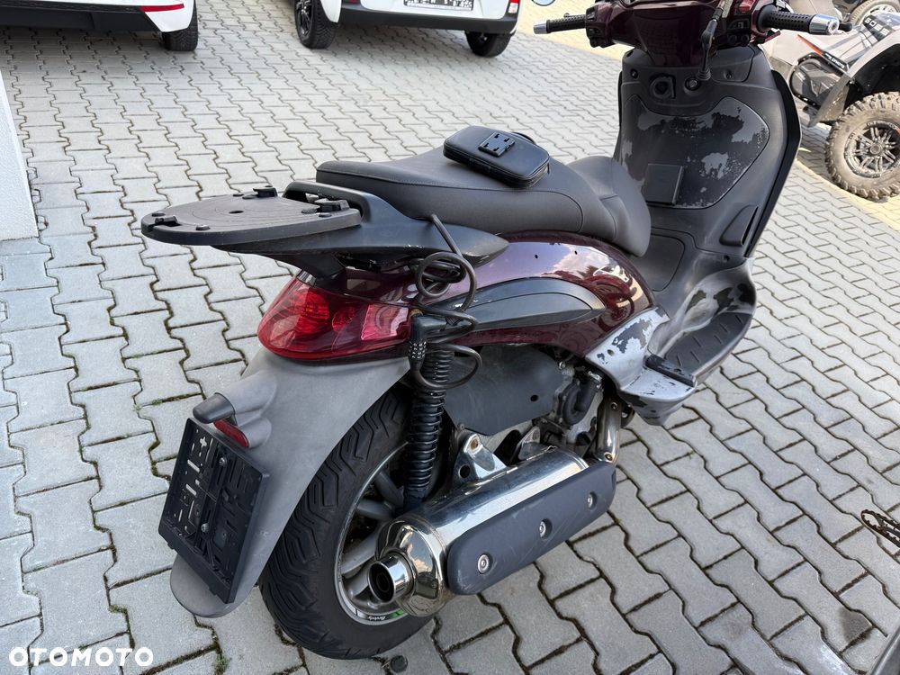 Piaggio Beverly - 4