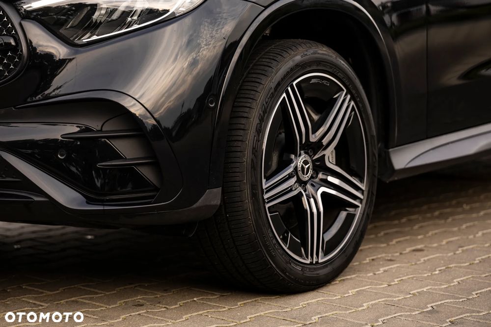 Mercedes-Benz GLC 300 mHEV 4-Matic AMG Line - 9