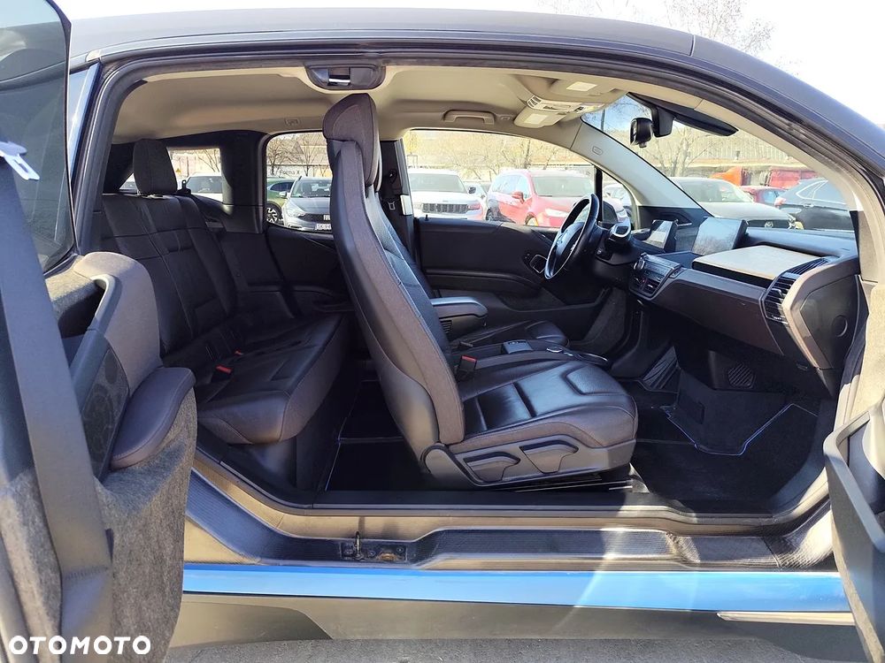 BMW i3 (Range Extender) - 13
