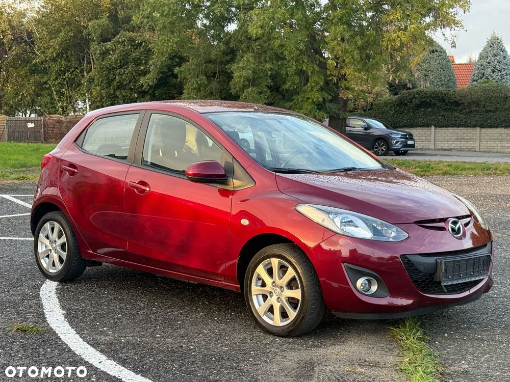 Mazda 2 2011 photo 5