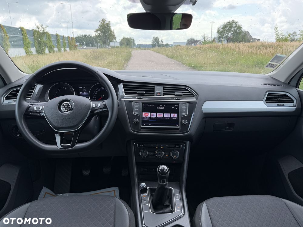 Volkswagen Tiguan - 34