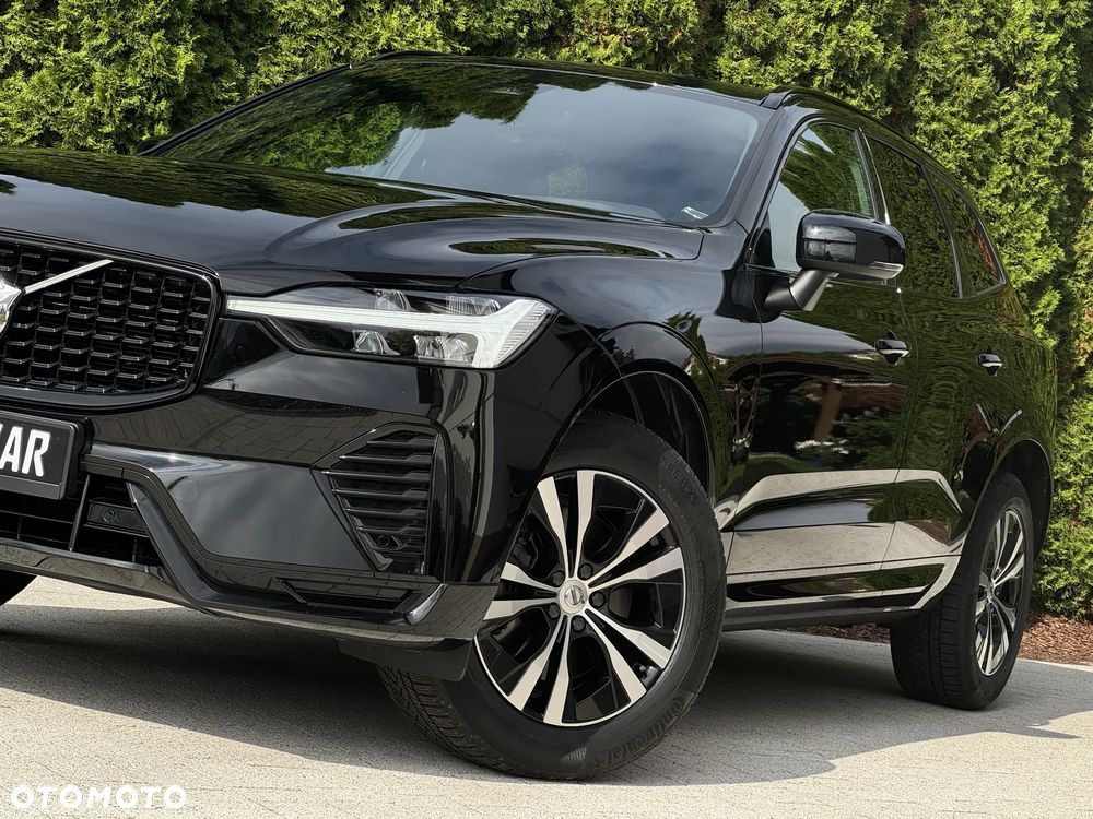 Volvo XC 60 B4 D AWD Plus Dark - 28