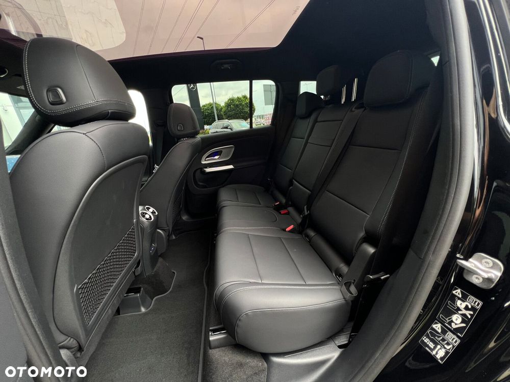 Mercedes-Benz GLB 250+ EQ 85kWh - 11