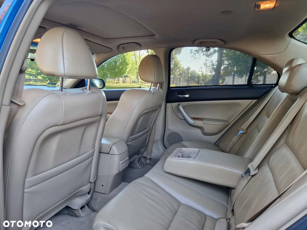 Honda Accord 2.4 Executive - 10